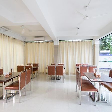 Fabhotel Limestone Aura Hajdarabad Zewnętrze zdjęcie